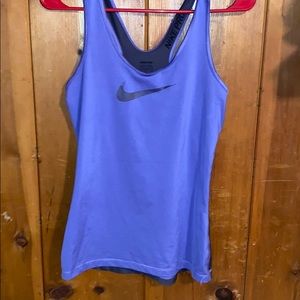 Nike pro women’s top